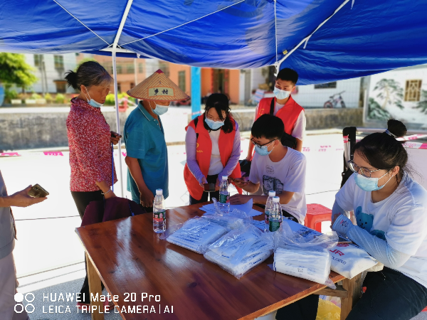 到萬角村協助開展核酸檢測（吳海燕20220713）.jpg
