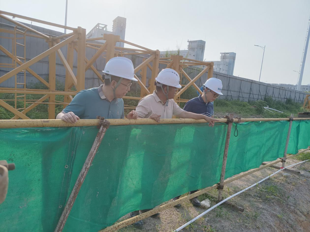 市住房城鄉建設局對汛期建筑施工安全防范開展檢查指導工作